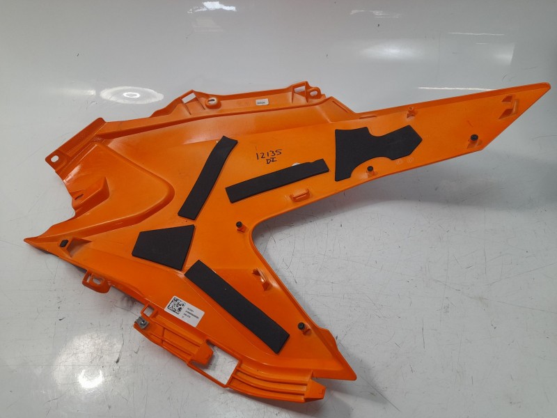 Recambio de carenado delantero izquierdo para ktm super adventure 1290 super adventure s referencia OEM IAM 67908050020EBA  
