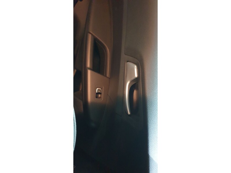 Recambio de mando elevalunas trasero izquierdo para kia sportage concept 2wd referencia OEM IAM 93580D9100  