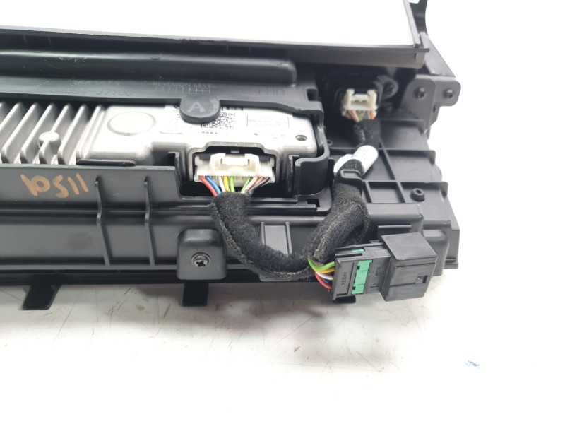 Recambio de cargador movil para kia ceed 1.0 tgdi cat referencia OEM IAM 95560J7000  