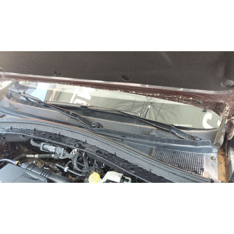 Recambio de brazo limpia delantero izquierdo para mg mg hs (as23) 1.5 t (sas23) referencia OEM IAM   