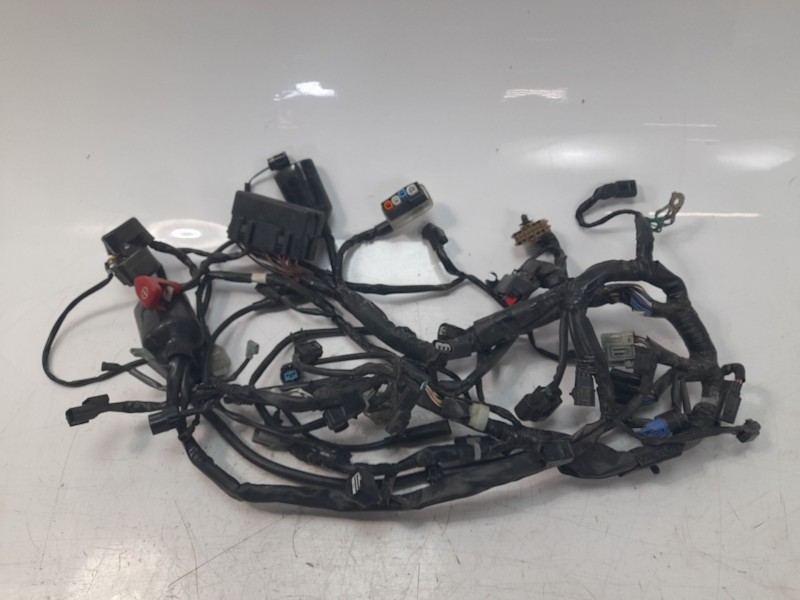 Recambio de arnes de cables para honda cbr 650r cbr 650r referencia OEM IAM 32100MKYD10  