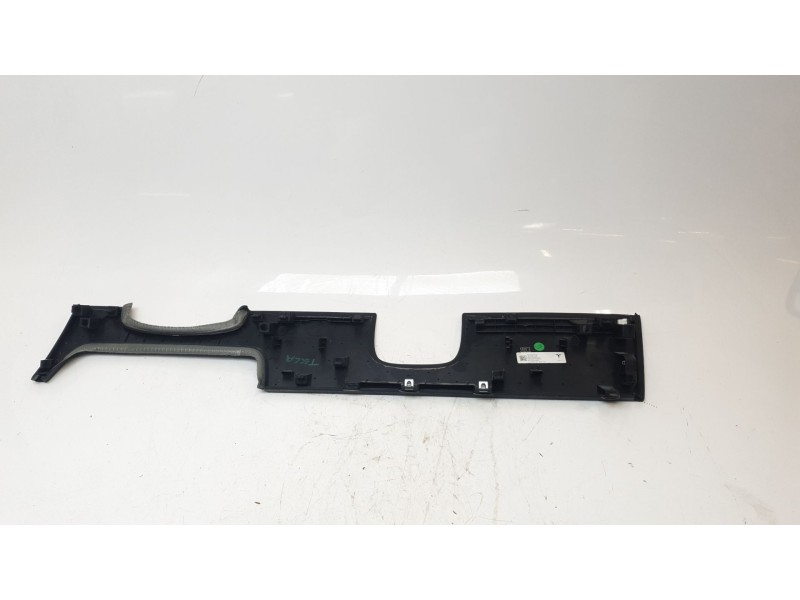 Recambio de moldura para tesla model 3 (5yj3) ev awd referencia OEM IAM 192140610B  