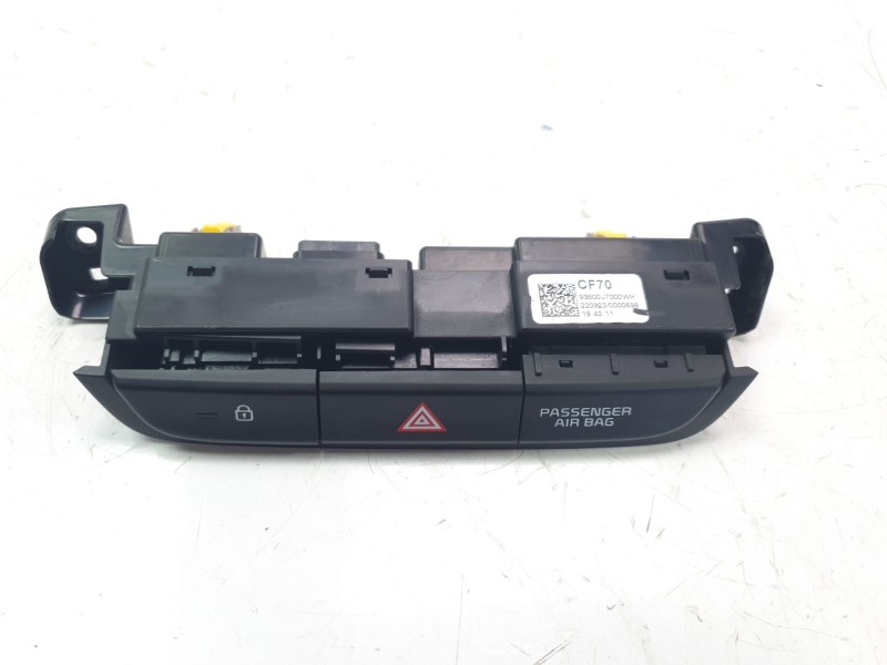 Recambio de warning para kia ceed 1.0 tgdi cat referencia OEM IAM 93600J7000WK  