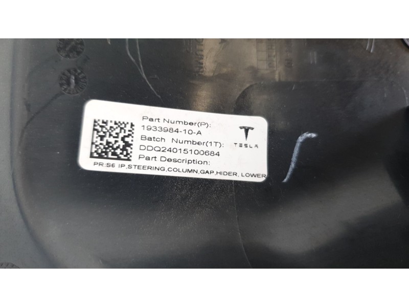 Recambio de moldura para tesla model 3 (5yj3) ev awd referencia OEM IAM 193398410A  