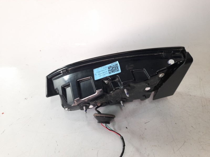 Recambio de piloto trasero izquierdo interior para mg mg hs (as23) 1.5 t (sas23) referencia OEM IAM 10823345  