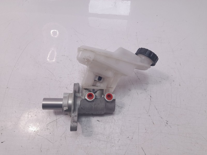 Recambio de bomba freno para peugeot 3008 allure referencia OEM IAM 1638051480  