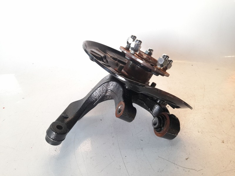 Recambio de mangueta trasera izquierda para kia xceed drive referencia OEM IAM 52700J7DA0  