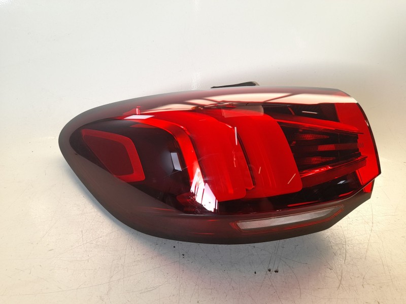 Recambio de piloto trasero izquierdo para mg mg hs (as23) 1.5 t (sas23) referencia OEM IAM 10823343  