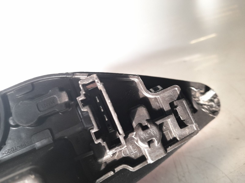 Recambio de piloto trasero izquierdo interior para seat leon (5f1) 1.6 tdi referencia OEM IAM 5F0945093J  