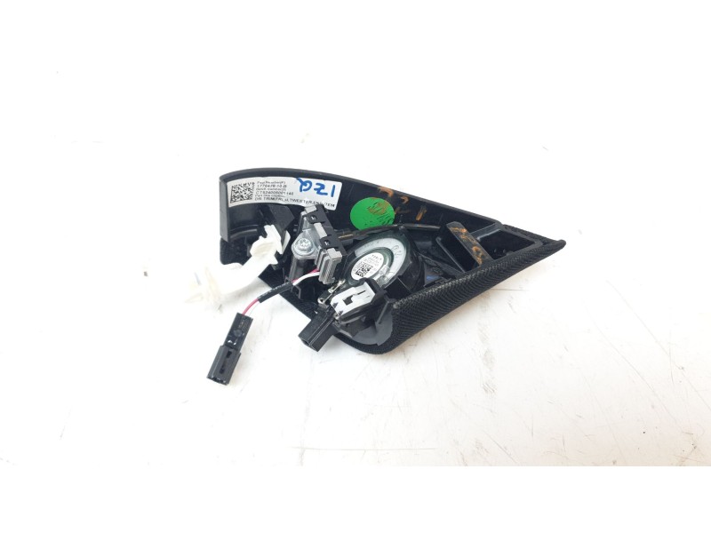 Recambio de sistema audio / radio cd para tesla model 3 (5yj3) ev awd referencia OEM IAM 177647810B  