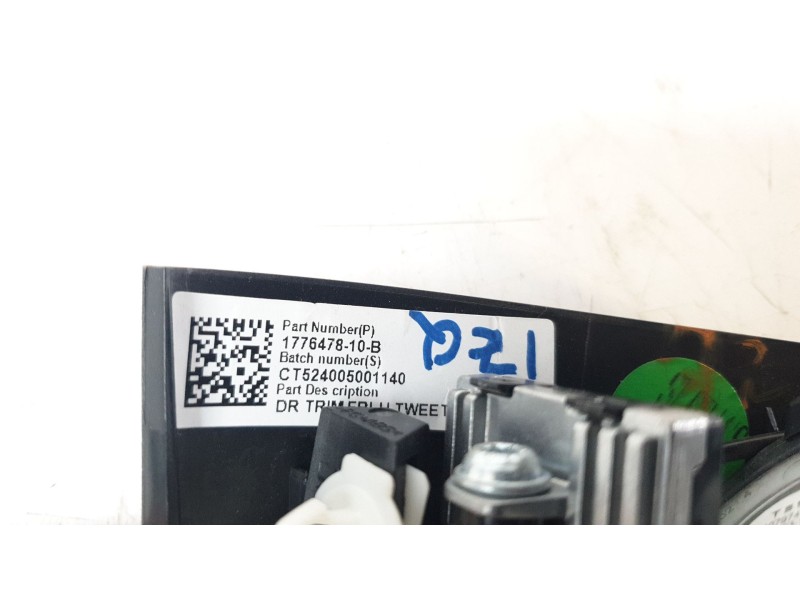 Recambio de sistema audio / radio cd para tesla model 3 (5yj3) ev awd referencia OEM IAM 177647810B  