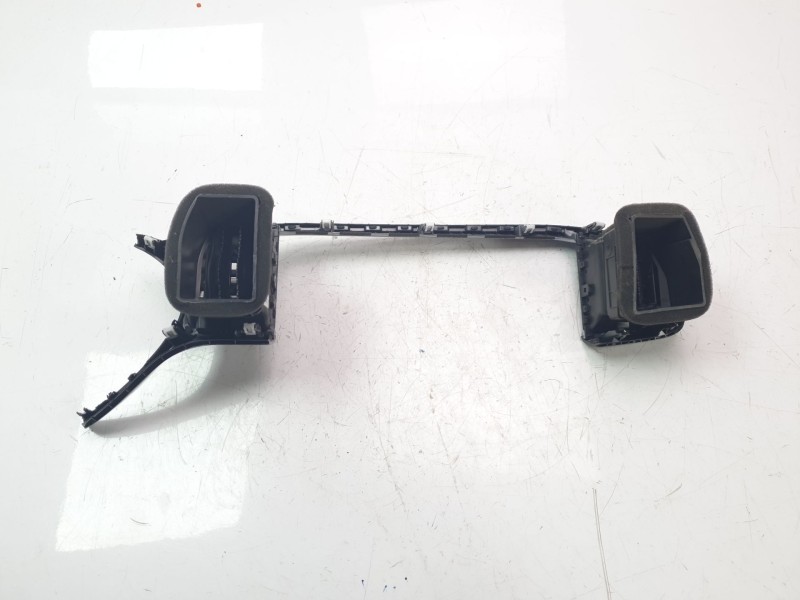 Recambio de rejilla aireadora para kia ceed 1.0 tgdi cat referencia OEM IAM 84740J7AB0FHV  