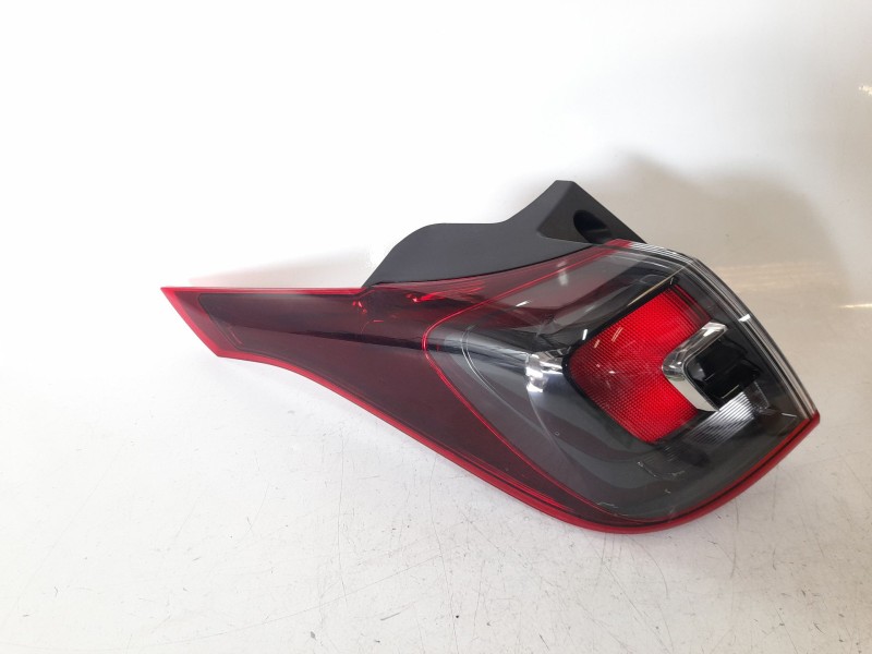 Recambio de piloto trasero izquierdo para opel crossland x / crossland (p17, p2qo) 1.2 (75) referencia OEM IAM 13467976  