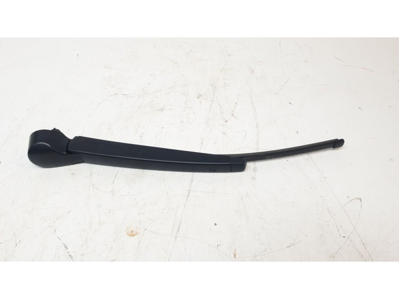 Recambio de brazo limpia trasero para skoda kamiq (nw4) 1.5 tsi referencia OEM IAM 6R6955707B  