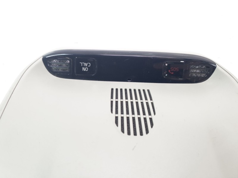 Recambio de luz interior para volvo xc 40 essential 2wd referencia OEM IAM 32366217  
