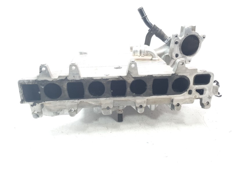 Recambio de colector admision para audi a4 avant (8wd) referencia OEM IAM KT02123  