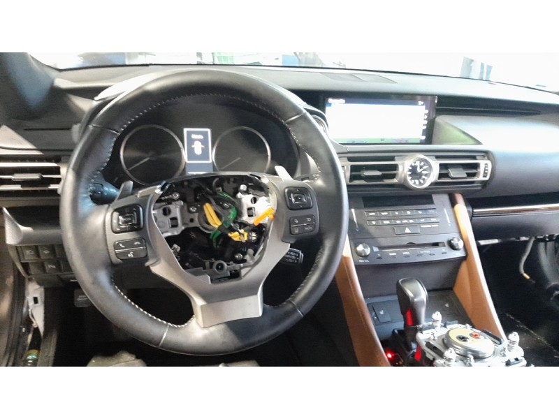 Recambio de volante para lexus rc referencia OEM IAM 451005346024  