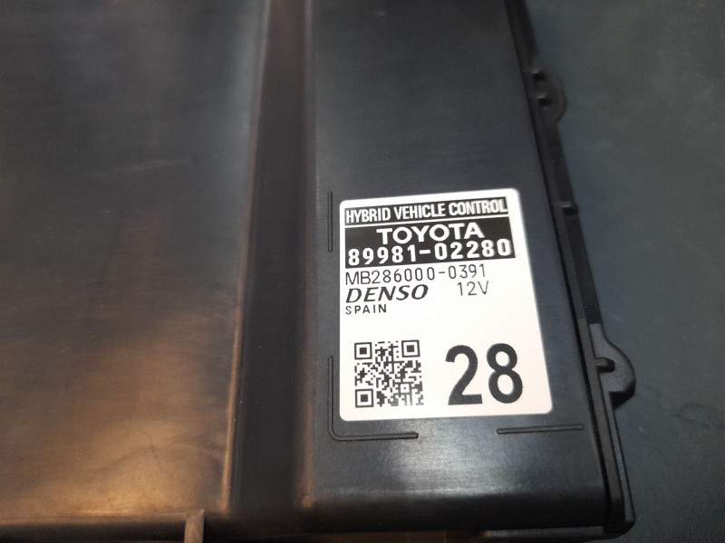 Recambio de modulo electronico para toyota corolla (e21) hybrid style referencia OEM IAM 8998102280  