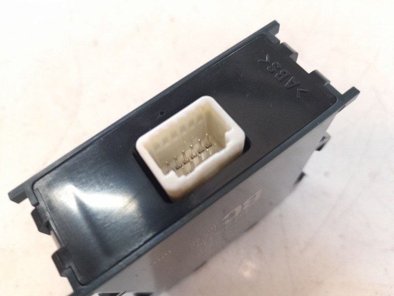 Recambio de modulo electronico para toyota corolla (e21) hybrid style referencia OEM IAM 8657202070 1669002651 