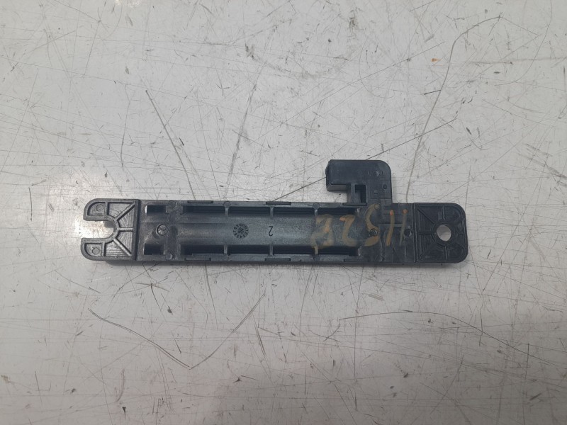 Recambio de amplificador de antena para kia niro referencia OEM IAM 95460BV200  