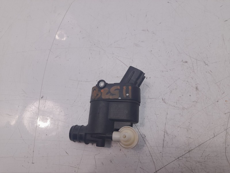 Recambio de bomba limpia para kia niro referencia OEM IAM 985102W500  