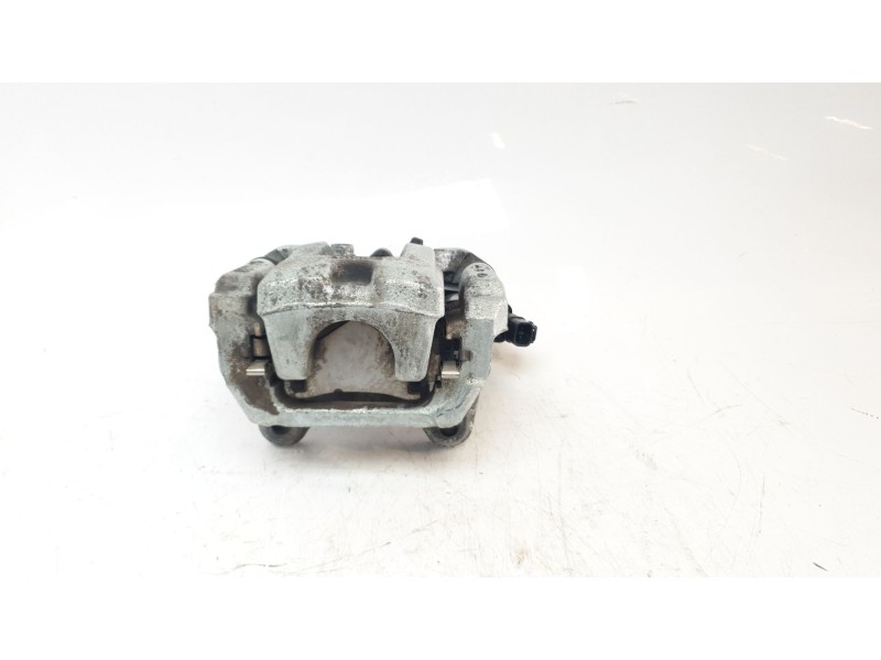 Recambio de pinza freno trasera derecha para toyota rav4 referencia OEM IAM 4783042100  