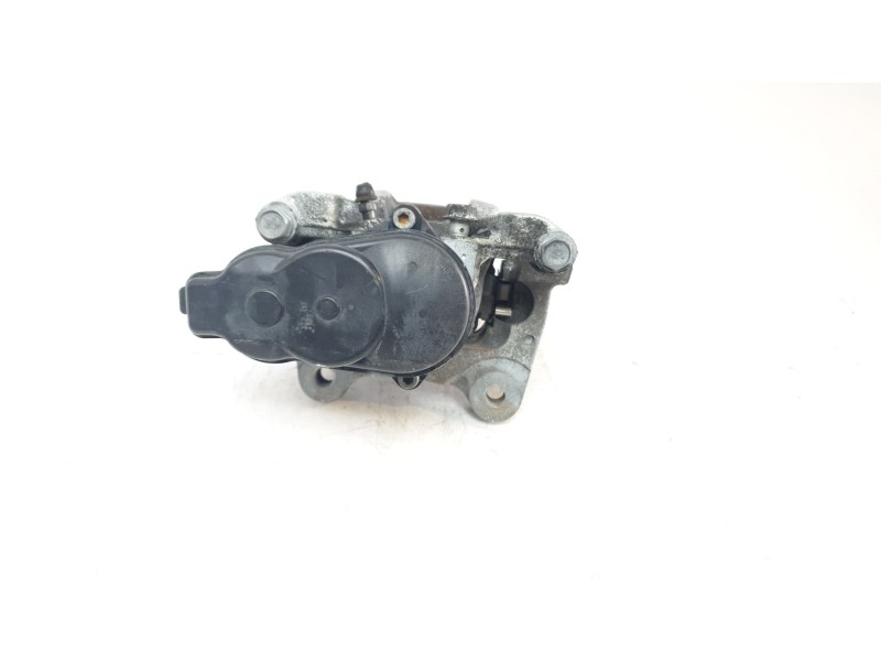 Recambio de pinza freno trasera derecha para toyota rav4 referencia OEM IAM 4783042100  