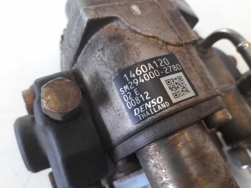 Recambio de bomba inyeccion para mitsubishi l 200 (kl0/kj0) basis doppelkabine 4wd referencia OEM IAM 1460A120 SM2940002780 