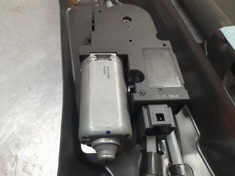 Recambio de techo electrico para peugeot 308 sw gt line referencia OEM IAM 9807307980 2002002191 