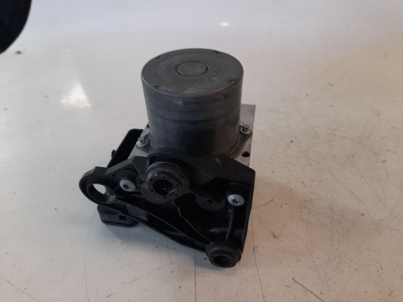 Recambio de abs para volkswagen polo edition referencia OEM IAM 2Q0614517AA  