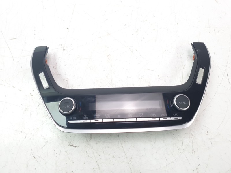 Recambio de mando climatizador para toyota corolla (e21) hybrid style referencia OEM IAM 5590002M40  
