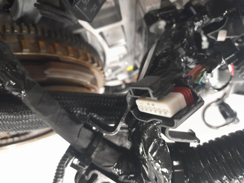 Recambio de motor completo para renault captur ii techno referencia OEM IAM H4D 100010227R 