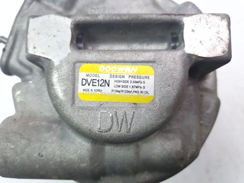 Recambio de compresor aire acondicionado para kia stonic (ybcuv) concept referencia OEM IAM 1E59E36900  