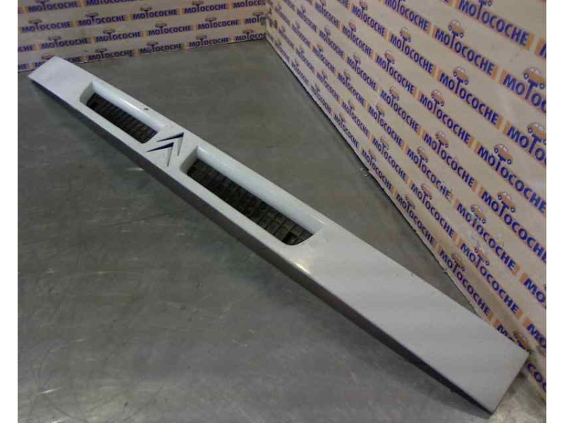 Recambio de rejilla delantera para citroen jumper caja abierta (1) 2.5 diesel referencia OEM IAM 7804E1  CI9502001