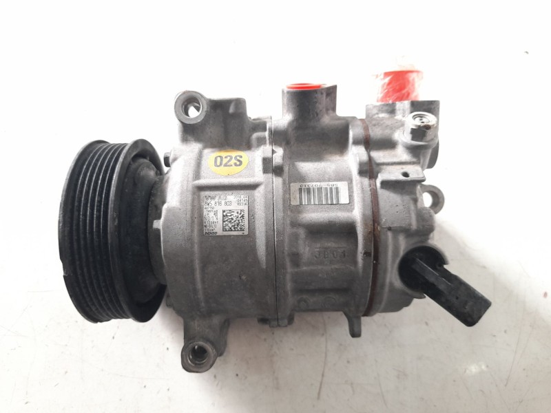 Recambio de compresor aire acondicionado para audi a4 avant (8w5) básico referencia OEM IAM 8W5816803  CAF480037