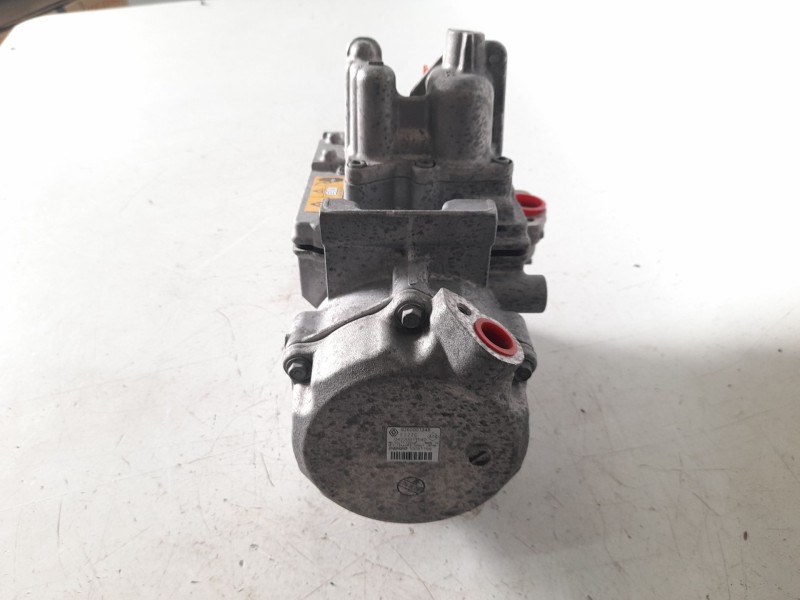 Recambio de compresor aire acondicionado para smart fortwo coupe electric drive / eq pull&bear (453.391) referencia OEM IAM 9260