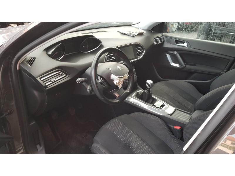 peugeot 308 del año 2016