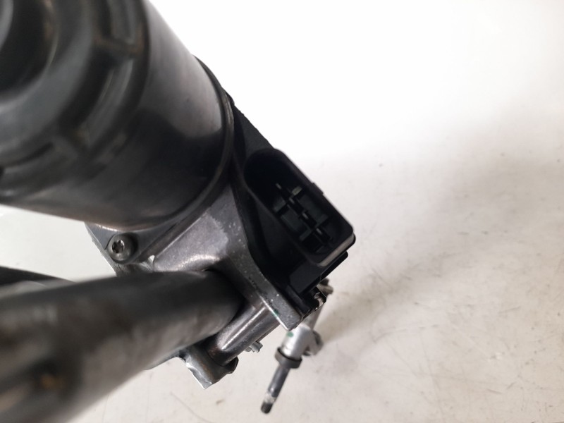 Recambio de motor limpia delantero para opel grandland x ultimate referencia OEM IAM 9824762480 3397022076 