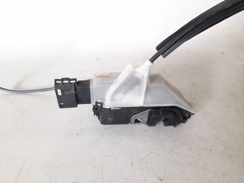 Recambio de cerradura puerta delantera derecha para opel grandland x ultimate referencia OEM IAM 16943119  