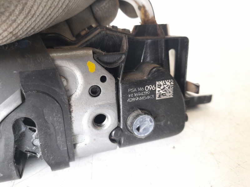 Recambio de cerradura puerta delantera derecha para opel grandland x ultimate referencia OEM IAM 16943119  