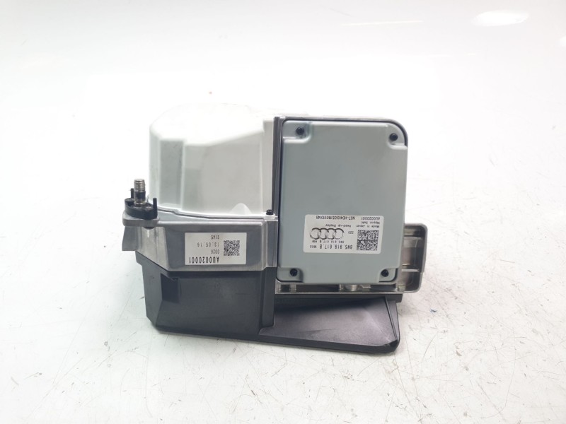 Recambio de pantalla multifuncion para audi a4 avant (8w5) básico referencia OEM IAM 8W5919617B  