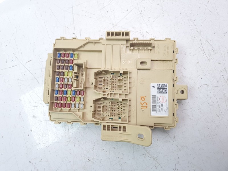 Recambio de caja reles / fusibles para kia ceed 1.0 tgdi cat referencia OEM IAM 91957J7211  