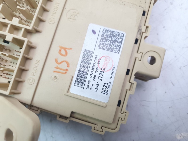 Recambio de caja reles / fusibles para kia ceed 1.0 tgdi cat referencia OEM IAM 91957J7211  