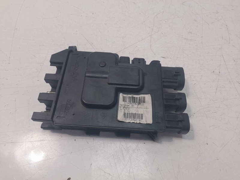Recambio de modulo electronico para renault trafic iii furgoneta (fg_) 2.0 dci 120 (fgmn) referencia OEM IAM 243501820R  