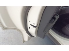 CERRADURA PUERTA TRASERA IZQUIERDA 2047302735 