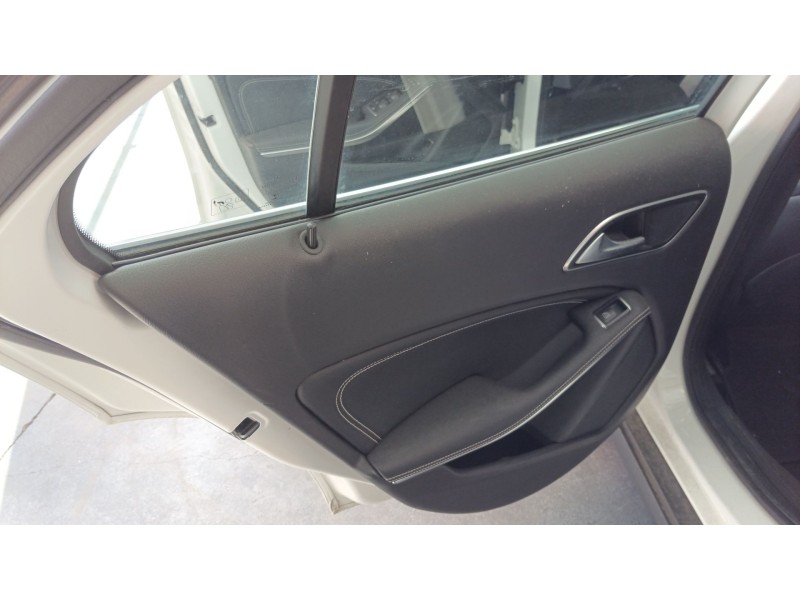 Recambio de elevalunas trasero izquierdo para mercedes-benz clase gla (x156) gla 180 (156.942) referencia OEM IAM   