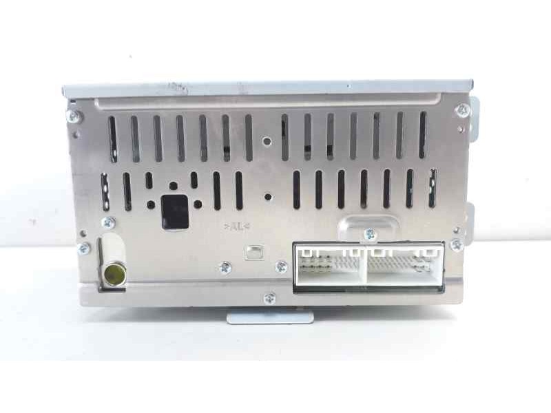 Recambio de sistema audio / radio cd para kia rio (yb) 1.2 cat referencia OEM IAM 961701W7700CA  