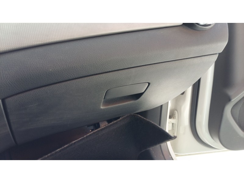 Recambio de guantera para mercedes-benz clase gla (x156) gla 180 (156.942) referencia OEM IAM   