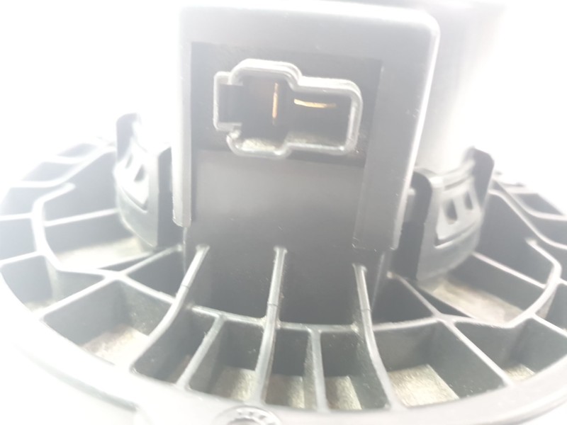 Recambio de ventilador calefaccion para kia ceed 1.0 tgdi cat referencia OEM IAM 97113J7000  