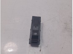 MANDO ELEVALUNAS TRASERO DERECHO 7357179520 